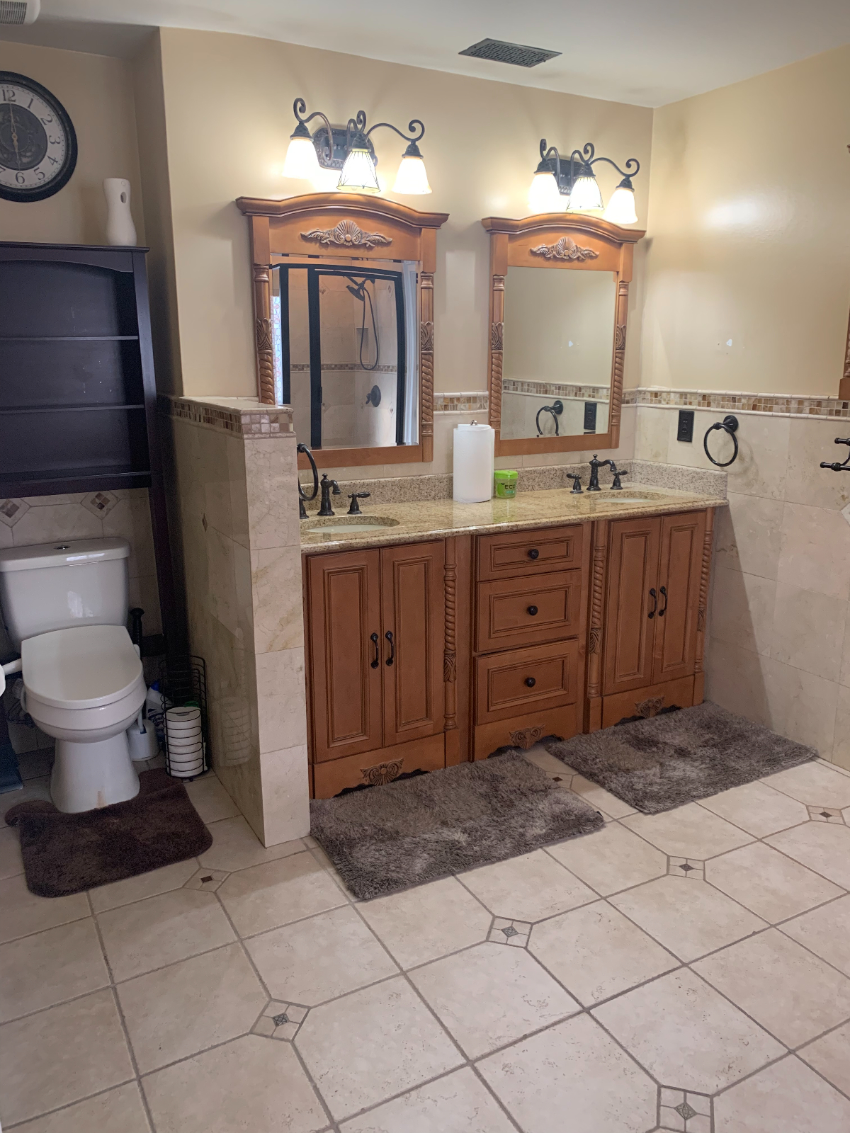 Spacious, Modern Cozy Queen Bd close to everything - Photo 3