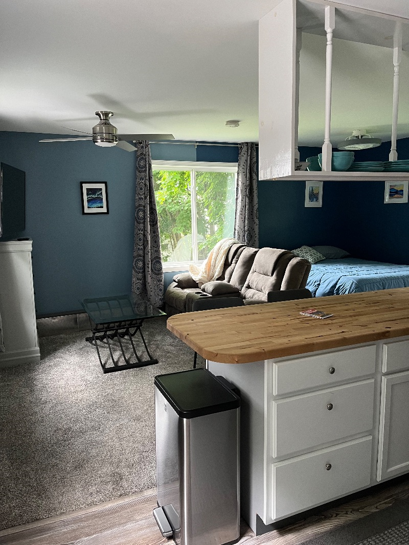 Studio Apartment - Photo 11