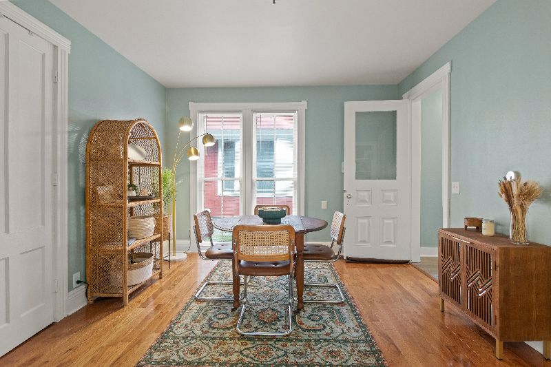 2 Minutes from Strong Hospital and Highland Hospital! Luxurious, Boho, Mid-Century 1870 Farmhouse - Photo 4