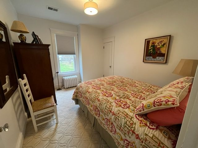 Newly renovated furnished apartment in a quiet neighborhood, and only 1 mile  from I-70 - Photo 6