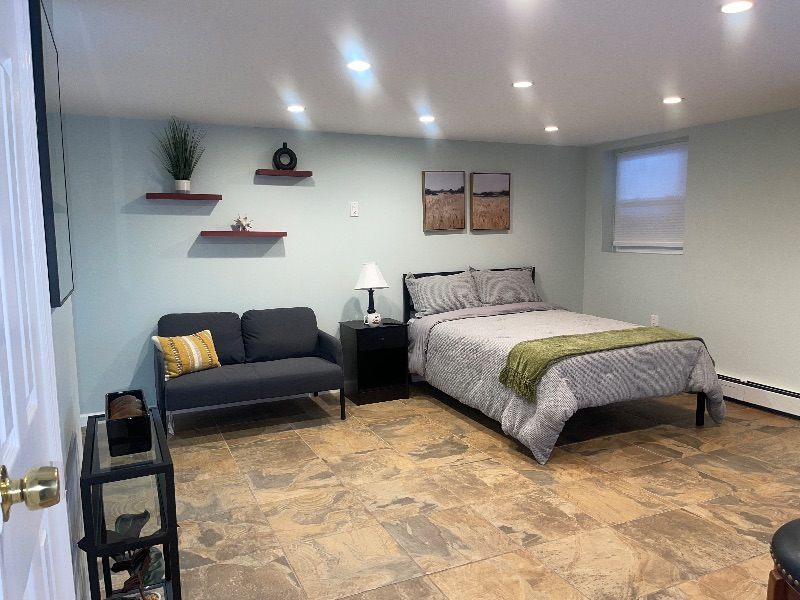 Cozy Canarsie Studio - Photo 2