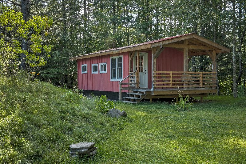 WayStation - GORGEOUS SMALL COTTAGE in Westminster, VT - Photo 1