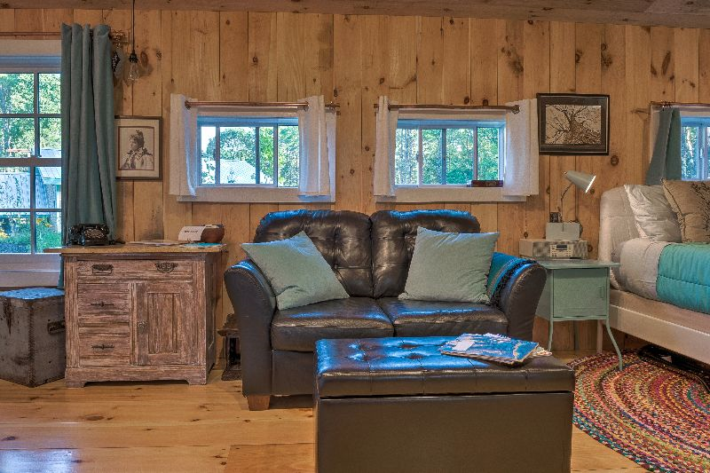 WayStation - GORGEOUS SMALL COTTAGE in Westminster, VT - Photo 9