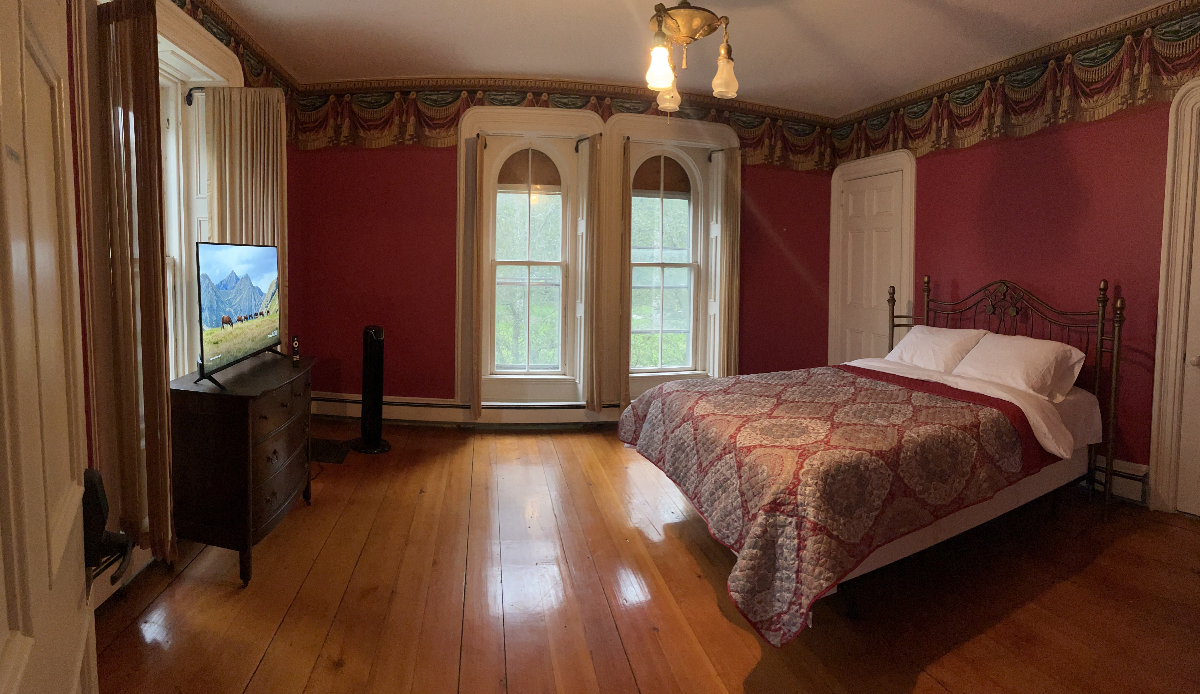 Historic Home near Northwestern Medical Center - Photo 8