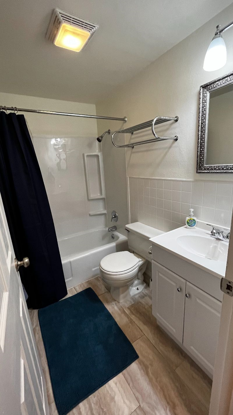 Furnished 1 Bed/1 Bath in Beautiful Lander, Wyoming - Photo 8