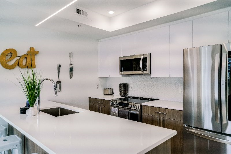 Experience Comfort and Luxury - Your Perfect Getaway in This Stunning 2-Bedroom Condo - Photo 1