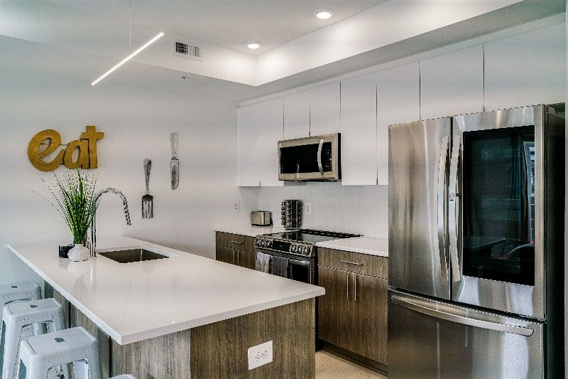 Experience Comfort and Luxury - Your Perfect Getaway in This Stunning 2-Bedroom Condo - Photo 4