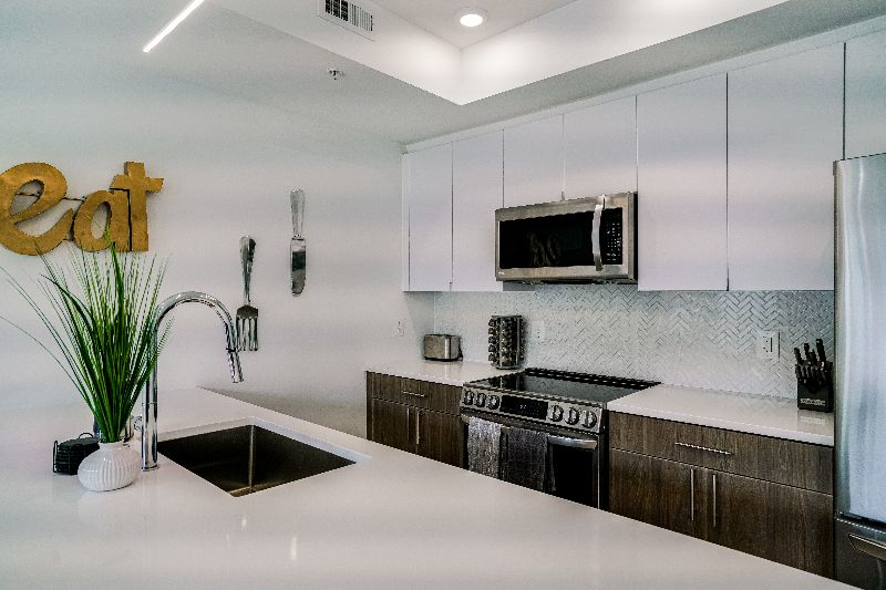 Experience Comfort and Luxury - Your Perfect Getaway in This Stunning 2-Bedroom Condo - Photo 5