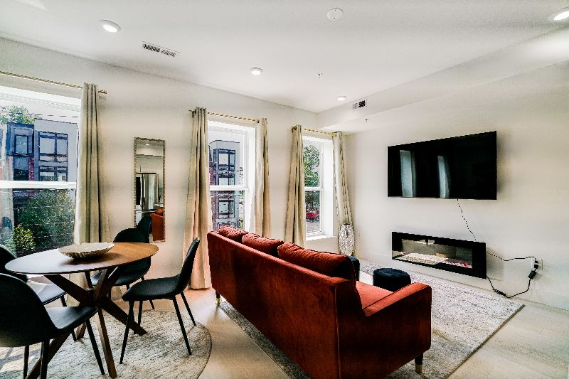 Experience Comfort and Luxury - Your Perfect Getaway in This Stunning 2-Bedroom Condo - Photo 9