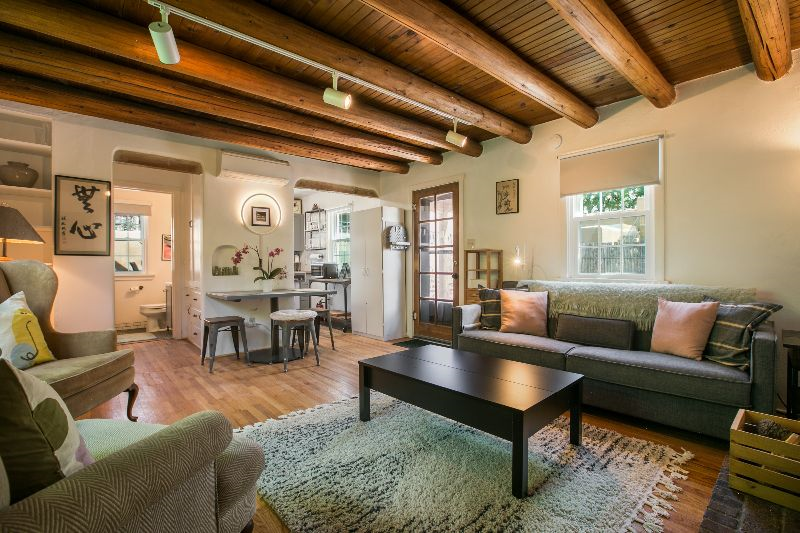 South Capitol Casita