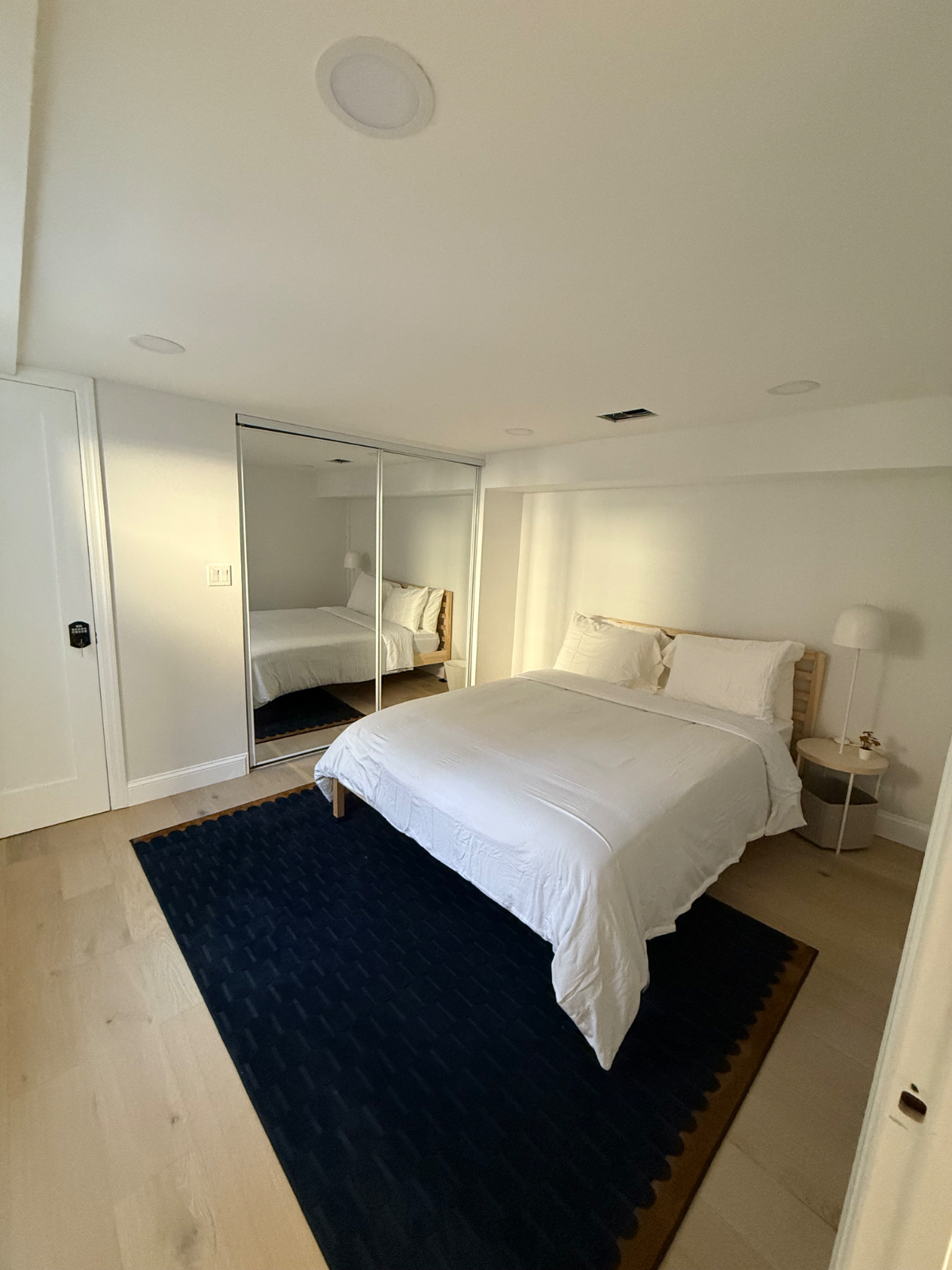 Luxury Apartment Close to Ferry RUMC and Manhattan - Photo 1