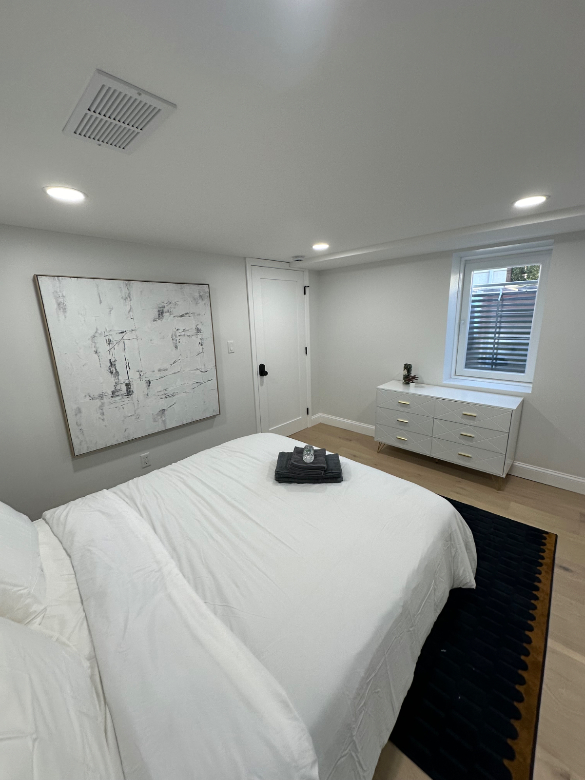 Luxury Apartment Close to Ferry RUMC and Manhattan - Photo 4