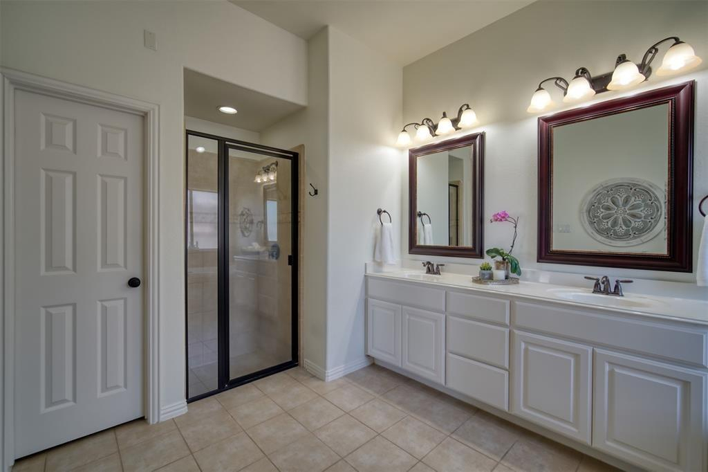 Spacious Home in Magnolia part of The Woodlands -203 - Photo 9