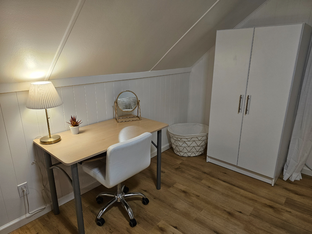 2 Bed Apartment in Safe Neighborhood - Photo 6