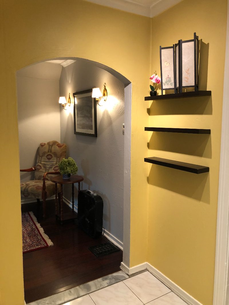 Entire 2Br 1 Ba Elmwood Village Apt with Private Patio - Photo 8