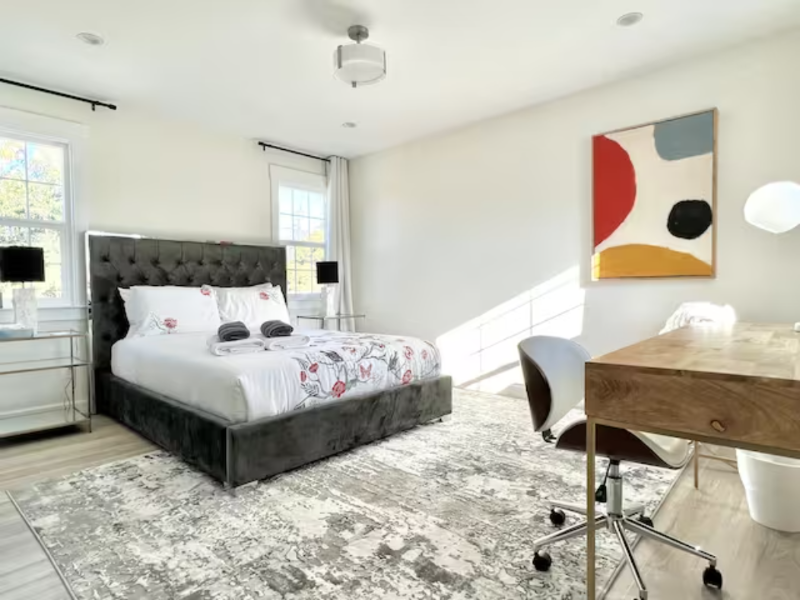 New Modern Designer 3B/4B Townhouse Secure Parking - Photo 2