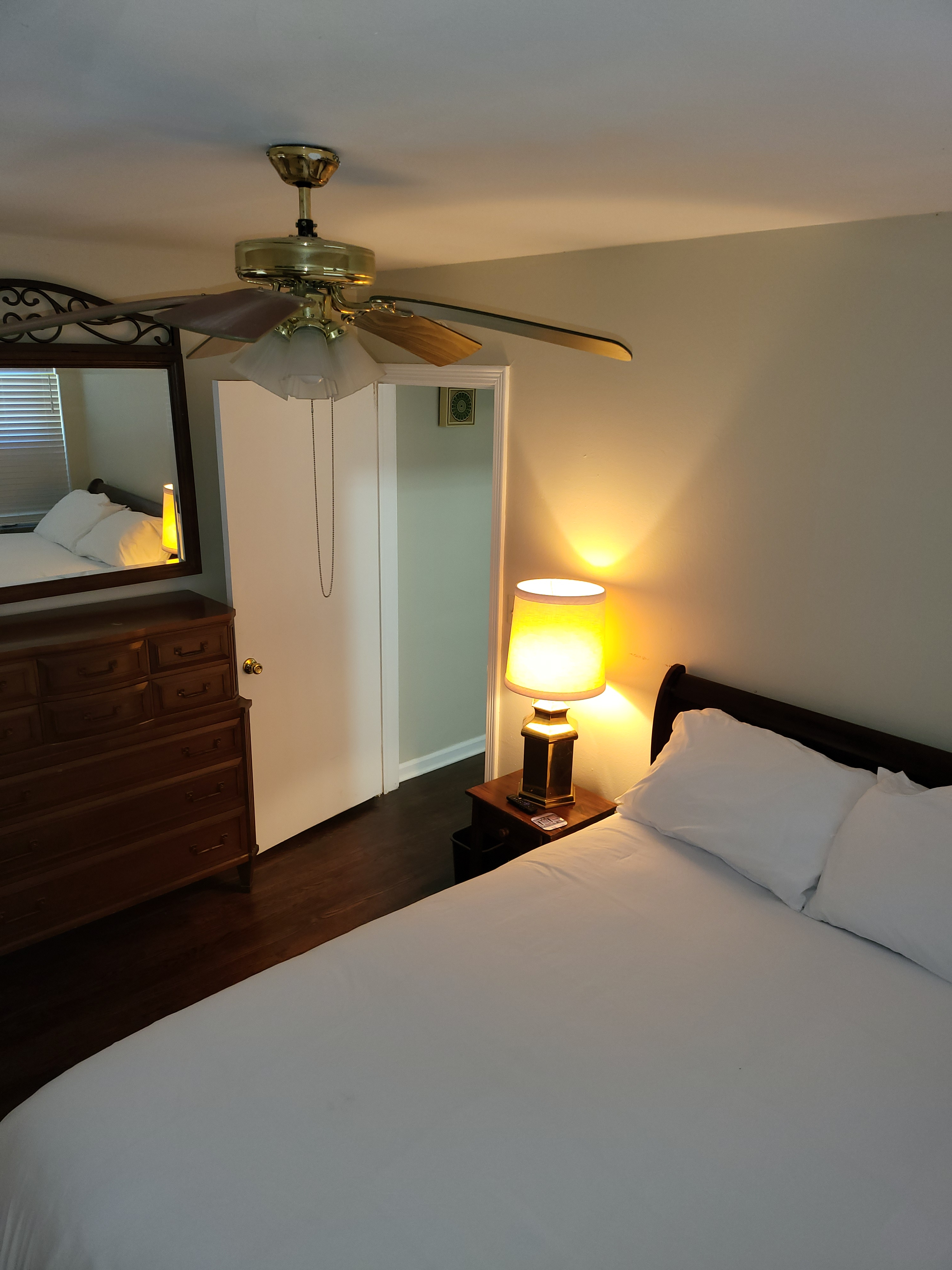 EASY WALK TO CAMC--PET FRIENDLY, LAUNDRY, OFF-STREET PARKING, GREAT NEIGHBORHOOD FOR WALKING AND BIK - Photo 11