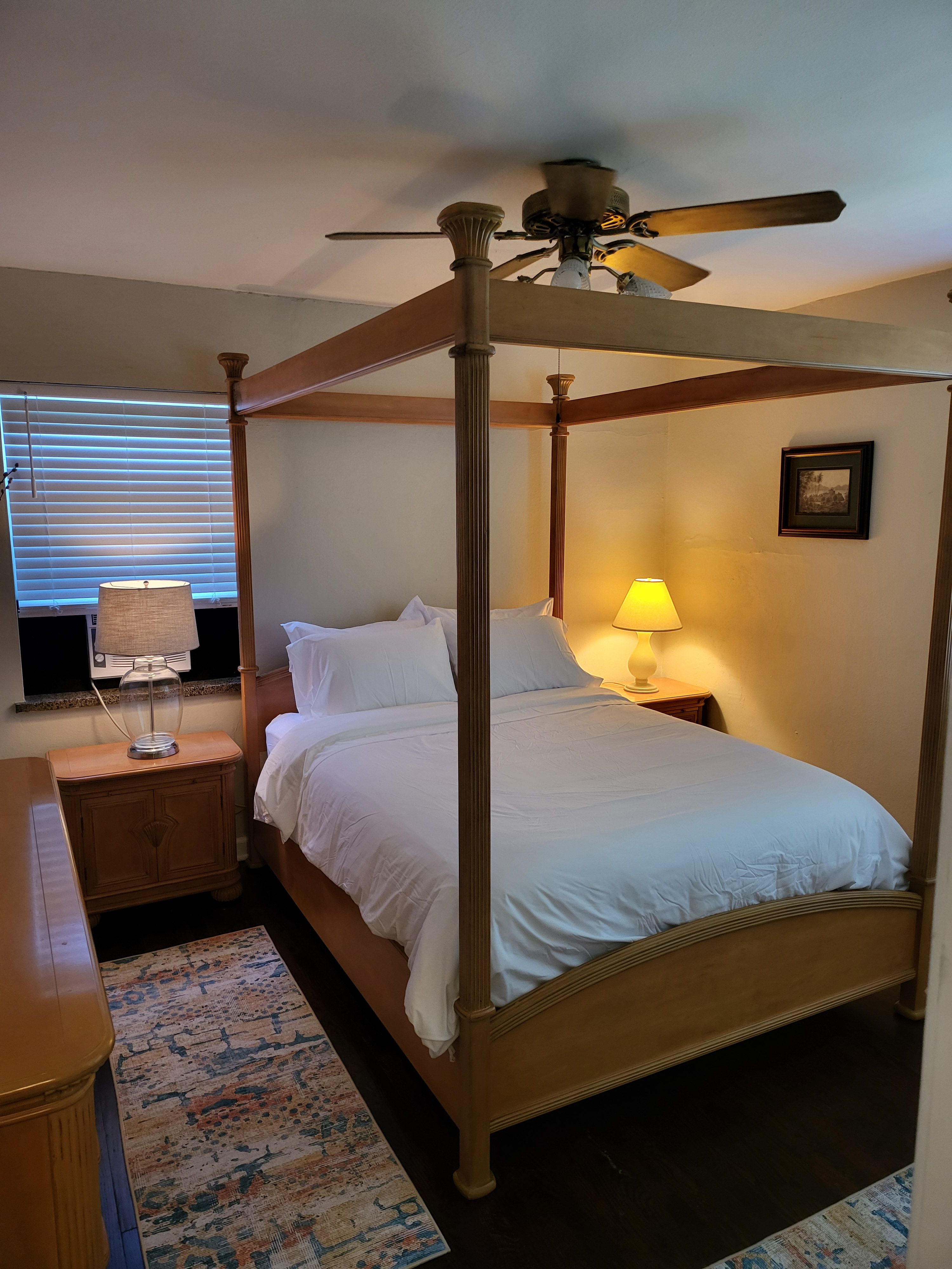 EASY WALK TO CAMC--PET FRIENDLY, LAUNDRY, OFF-STREET PARKING, GREAT NEIGHBORHOOD FOR WALKING AND BIK - Photo 3