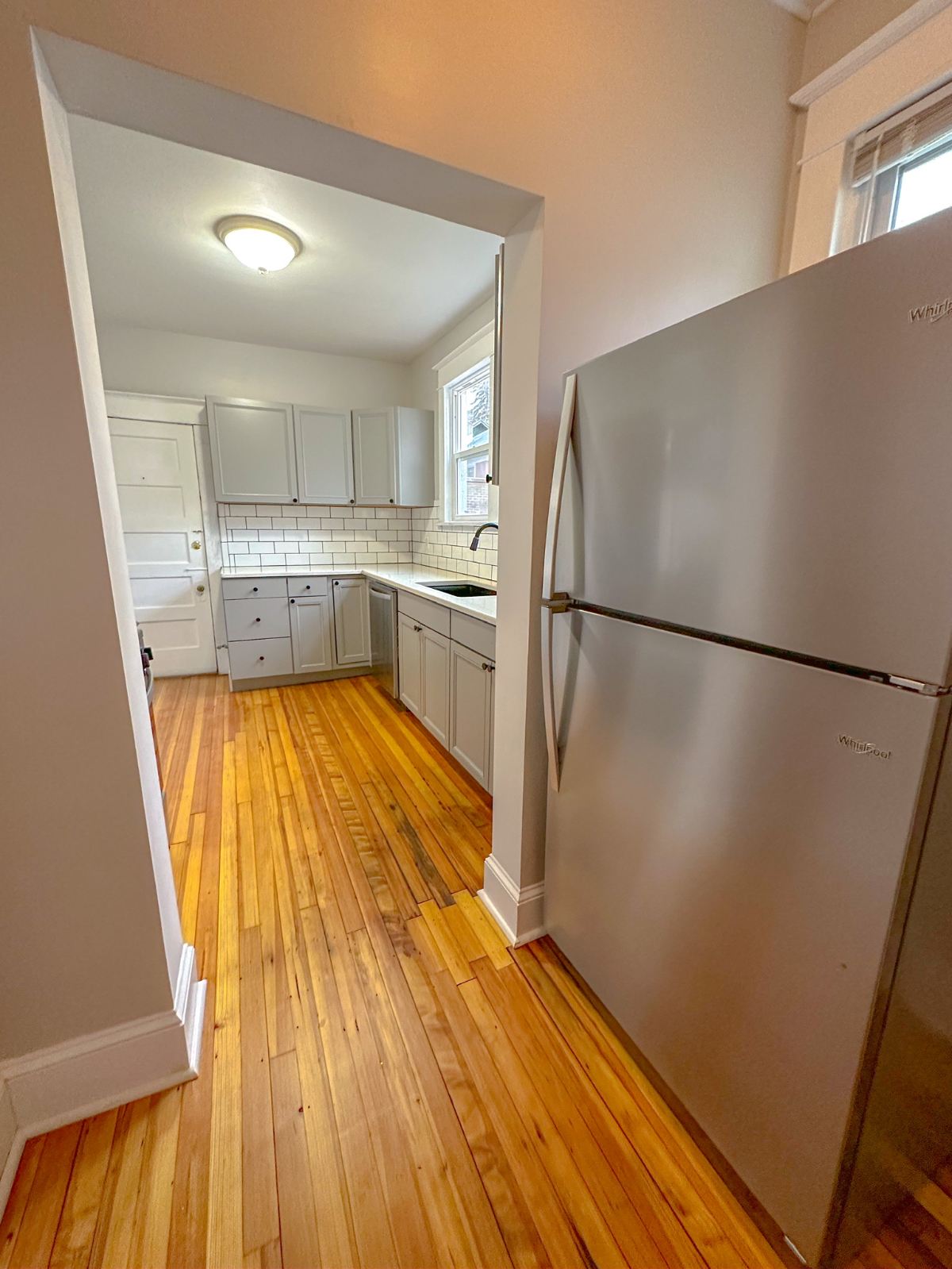 ''The Allen Home'' Newly renovated/Private Bedrooms/Shared Living/Kitchen/Bath 1.5 - Photo 12