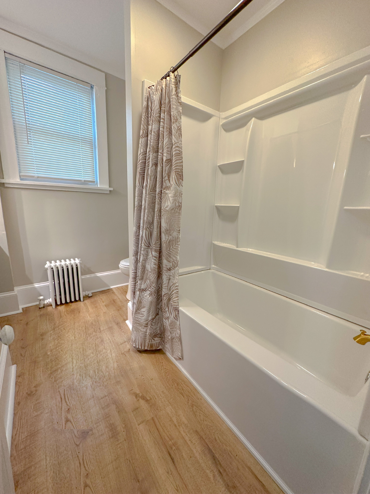 ''The Allen Home'' Newly renovated/Private Bedrooms/Shared Living/Kitchen/Bath 1.5 - Photo 7