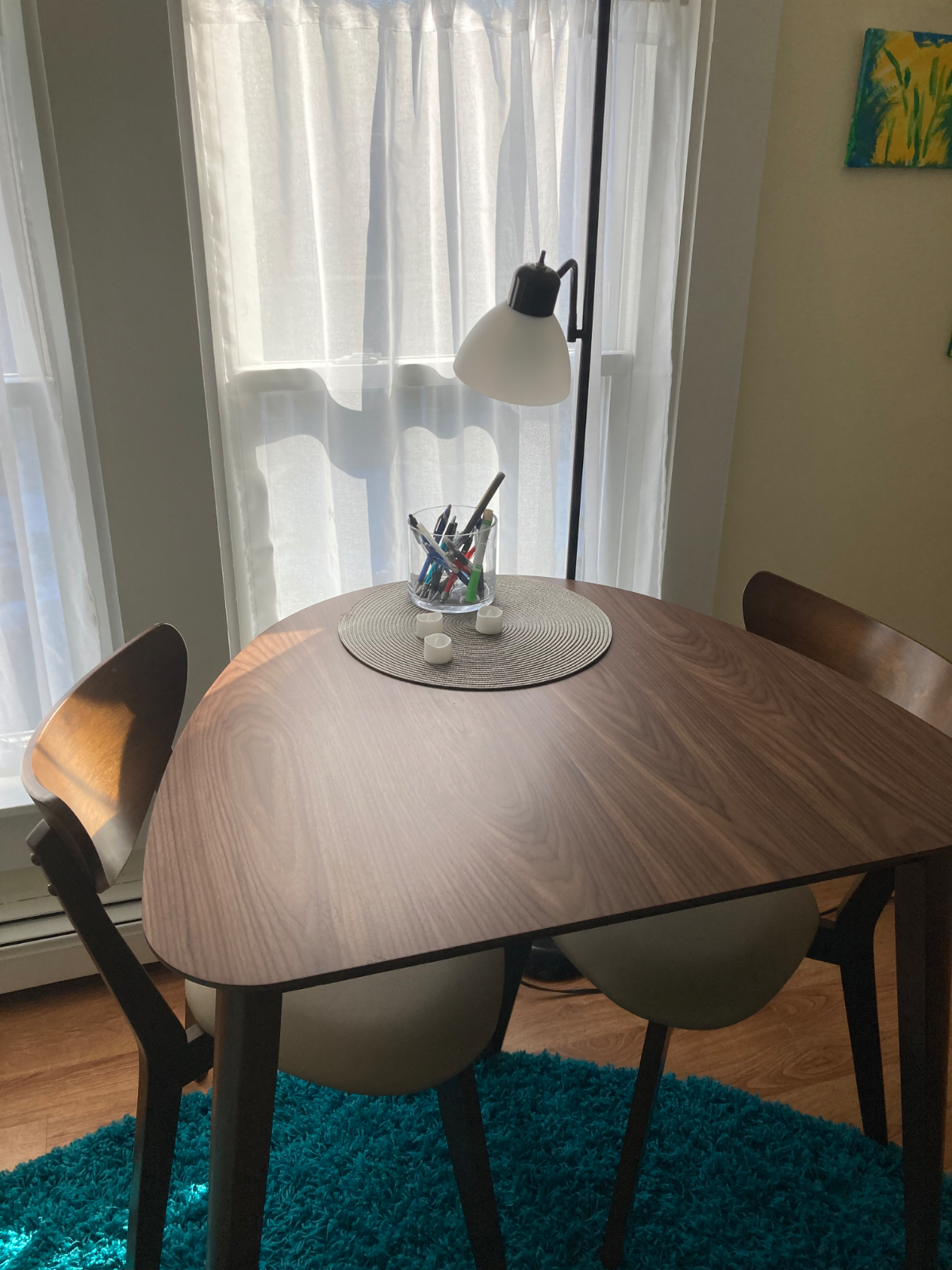 Small, Cozy Third Floor Apartment - Photo 3