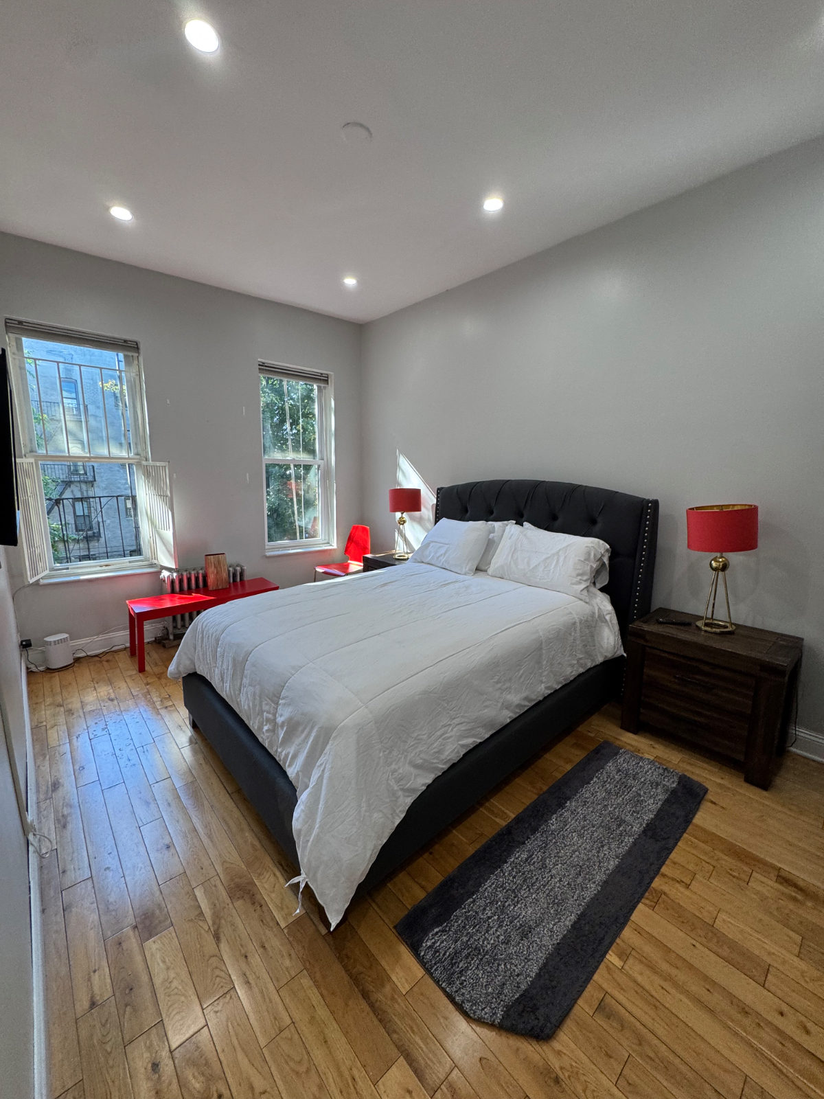 Modern and Bright Brooklyn 2 Bedrooms - Photo 1