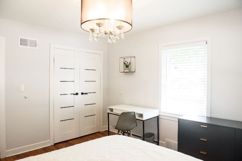 2 Bed 1,5 Bath Cozy Ranch just 1 mile to Arlington Hts Downtown - Photo 10