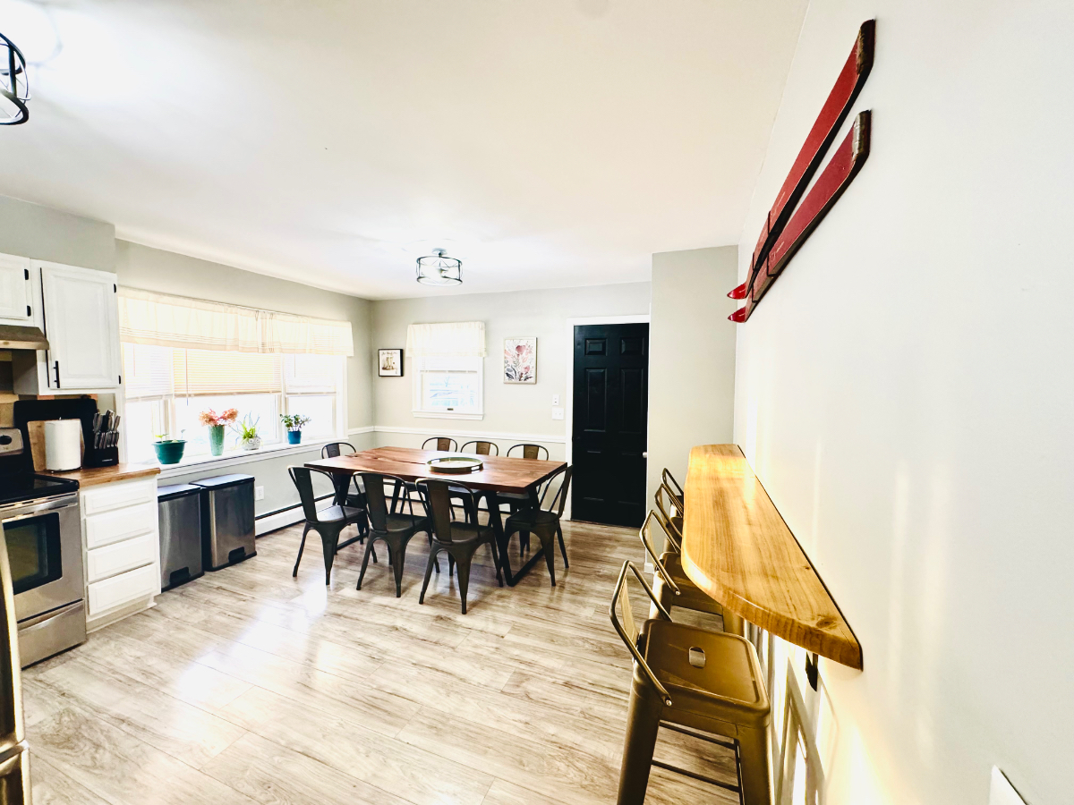 4 bedroom - Unit on Stowe/Morrisville border - Photo 9