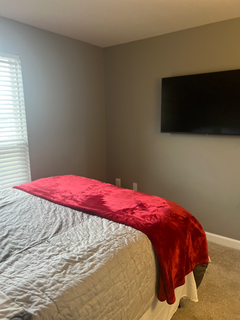 1 bd/1 ba avail. in DC Townhome. Transit/Walk Score 74/55. 1 1/2 Blocks from Blue Line Metro Laundry - Photo 7