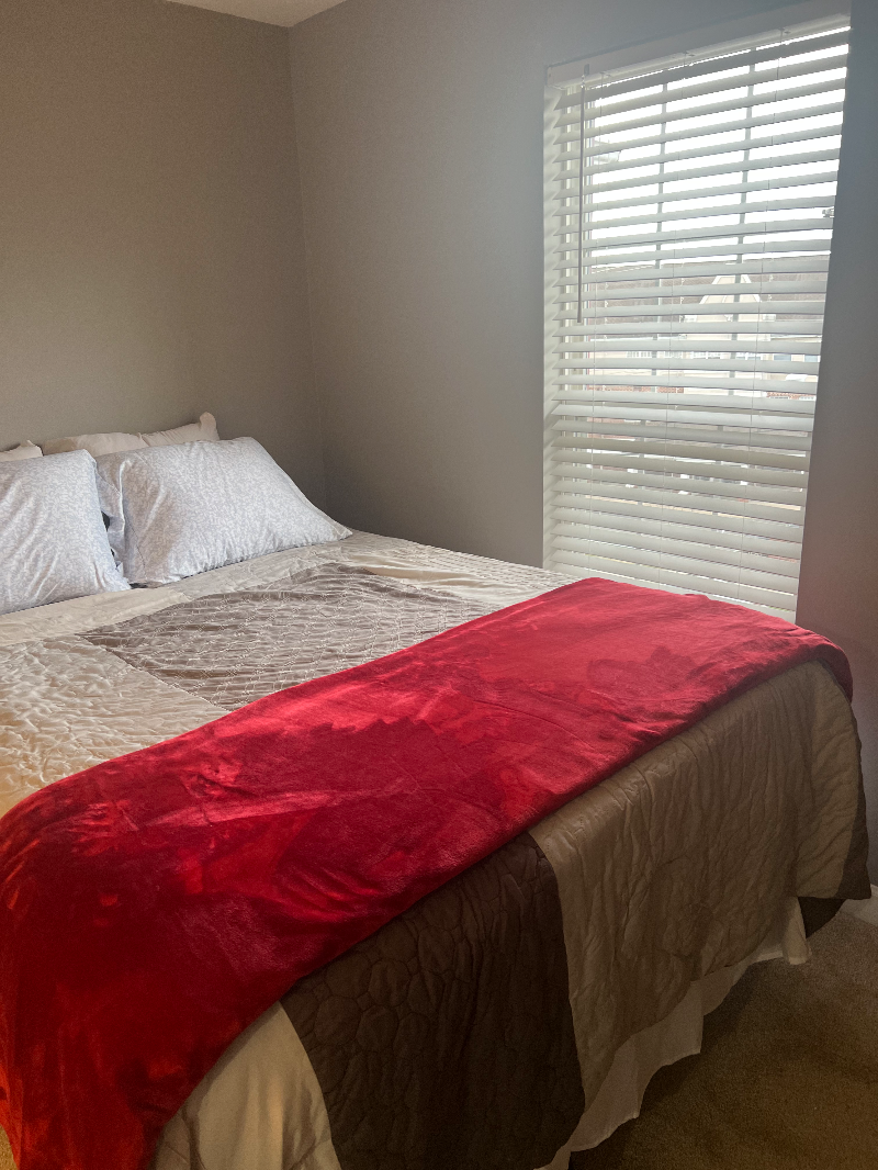 1 bd/1 ba avail. in DC Townhome. Transit/Walk Score 74/55. 1 1/2 Blocks from Blue Line Metro Laundry - Photo 10