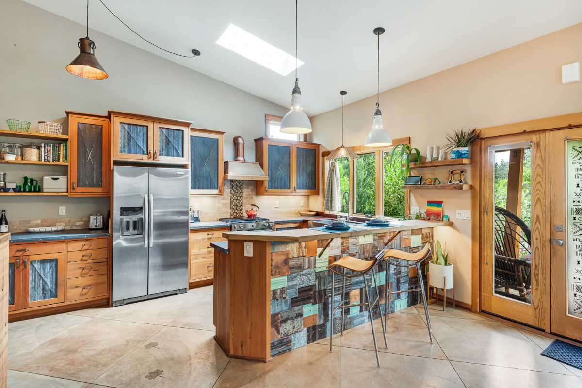 Custom Built Home in the Best Neighborhood in Bend - Photo 6