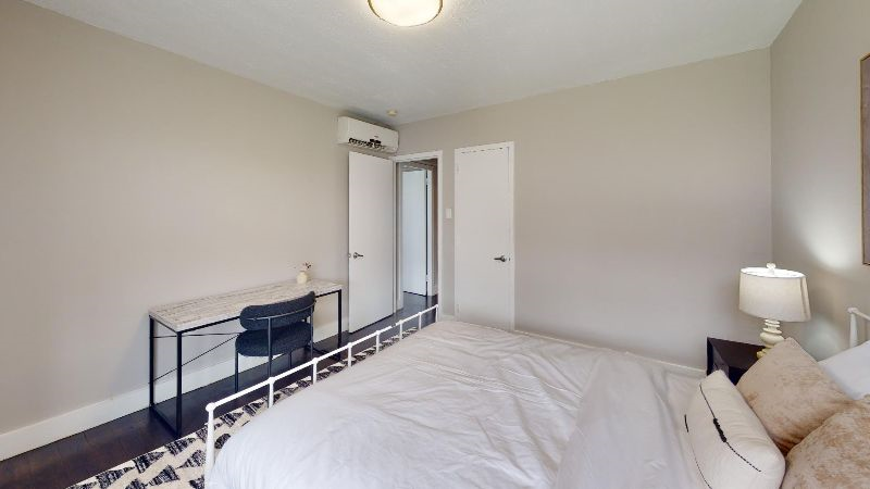 B-145 Beautiful 2bd/1bth Fully Furnished Apartment