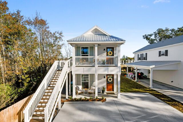 Vacation Rental in Old Town Bay St Louis Stay C