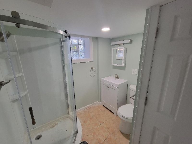 Room for rent in multiroom house close to U of R. - Photo 6
