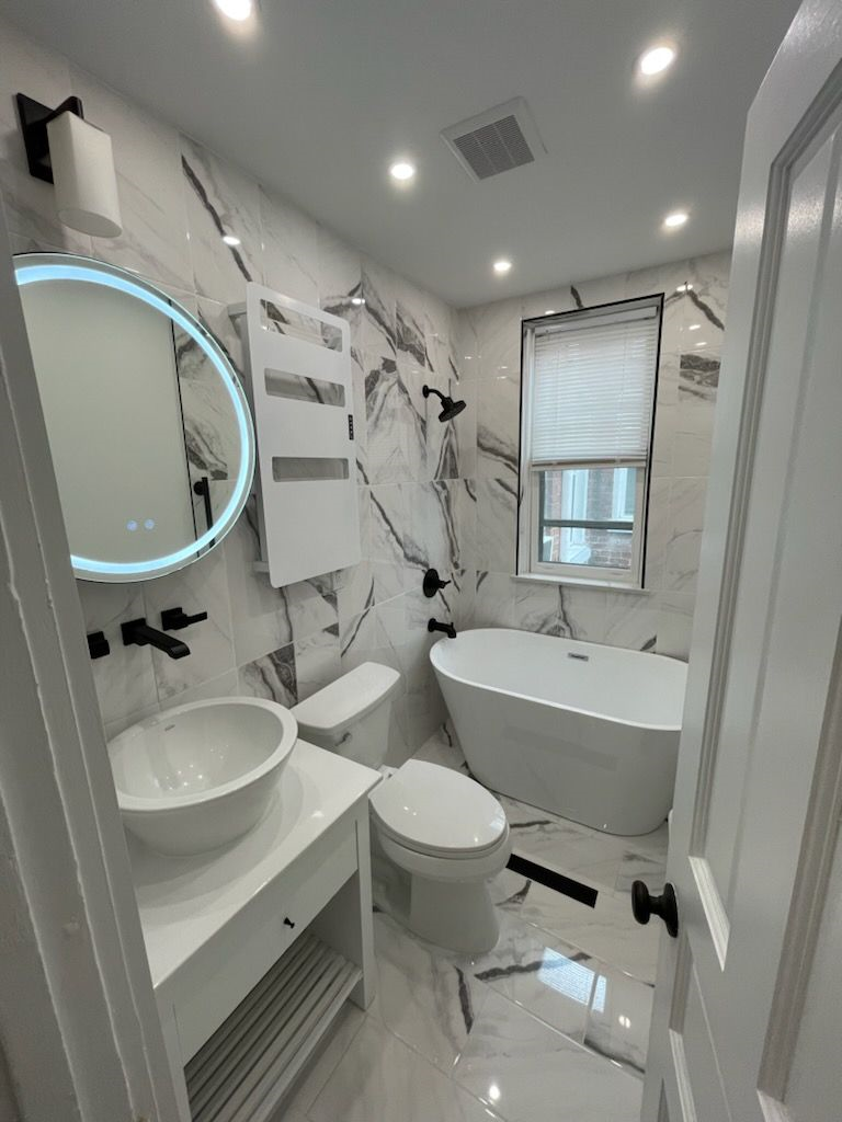 Cozy, comfortable 1 bedroom with shared bath in lovely Petworth home - Photo 10