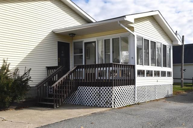 3 BEDROOM RANCH ON 3 ACRES - Photo 4