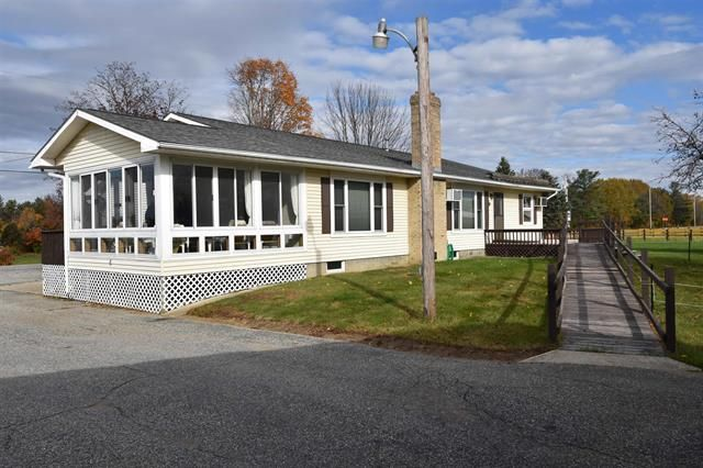 3 BEDROOM RANCH ON 3 ACRES - Photo 3