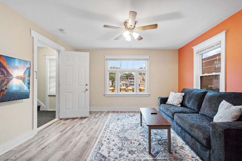 Housing for Traveling Nurses - 45 Cherry Street - Photo 4