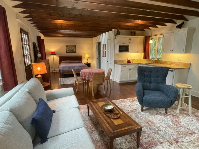 Furnished Studio Apt. in Warwick, NY - Photo 8