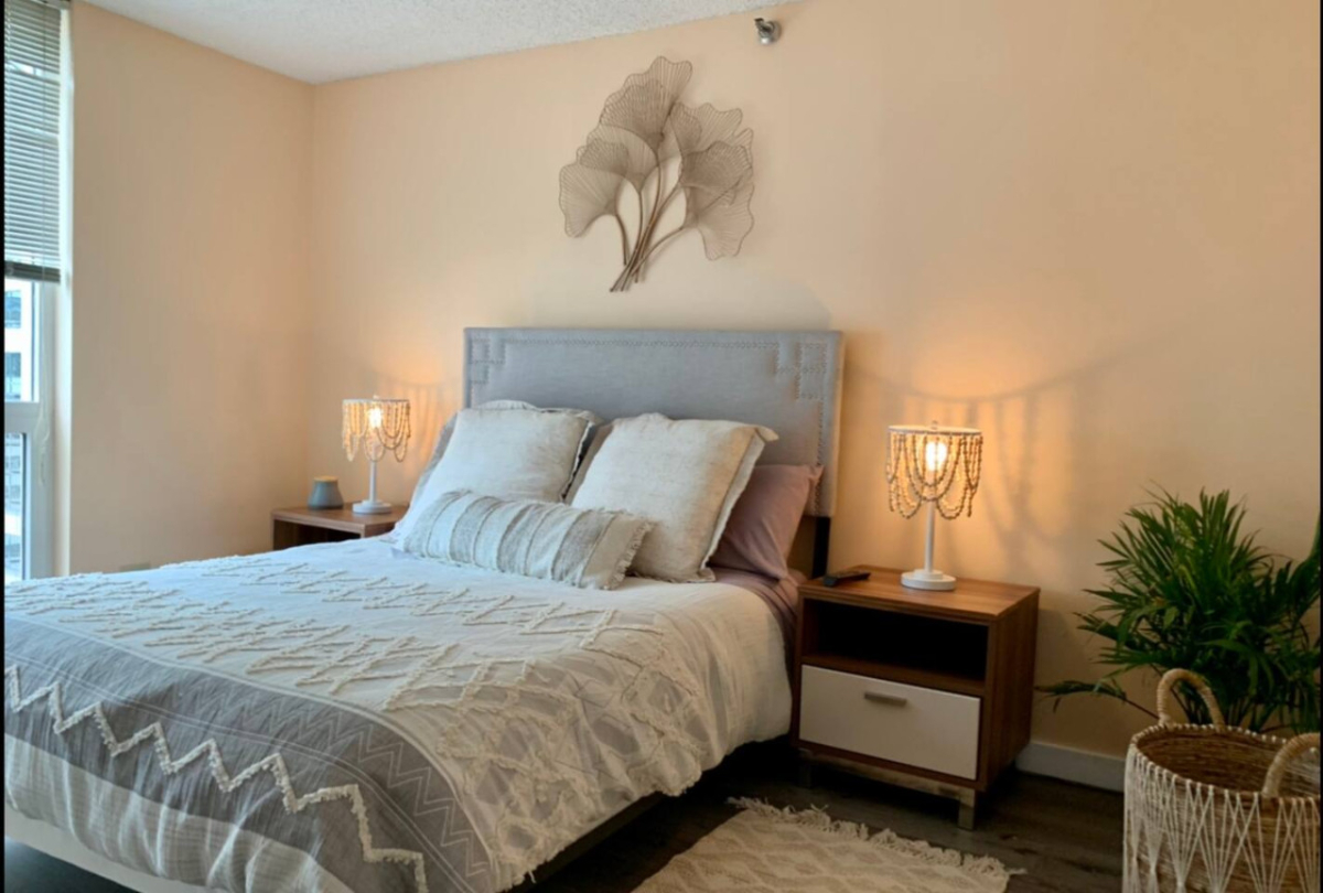 Central Downtown Location Modern 2 Bedroom Condo