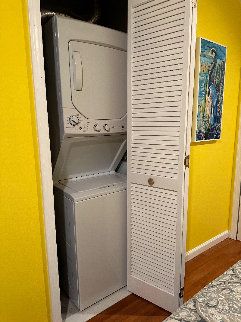 Great 1 Bed Cottage - Great Neighborhood - You will not find another property like this one - Photo 7