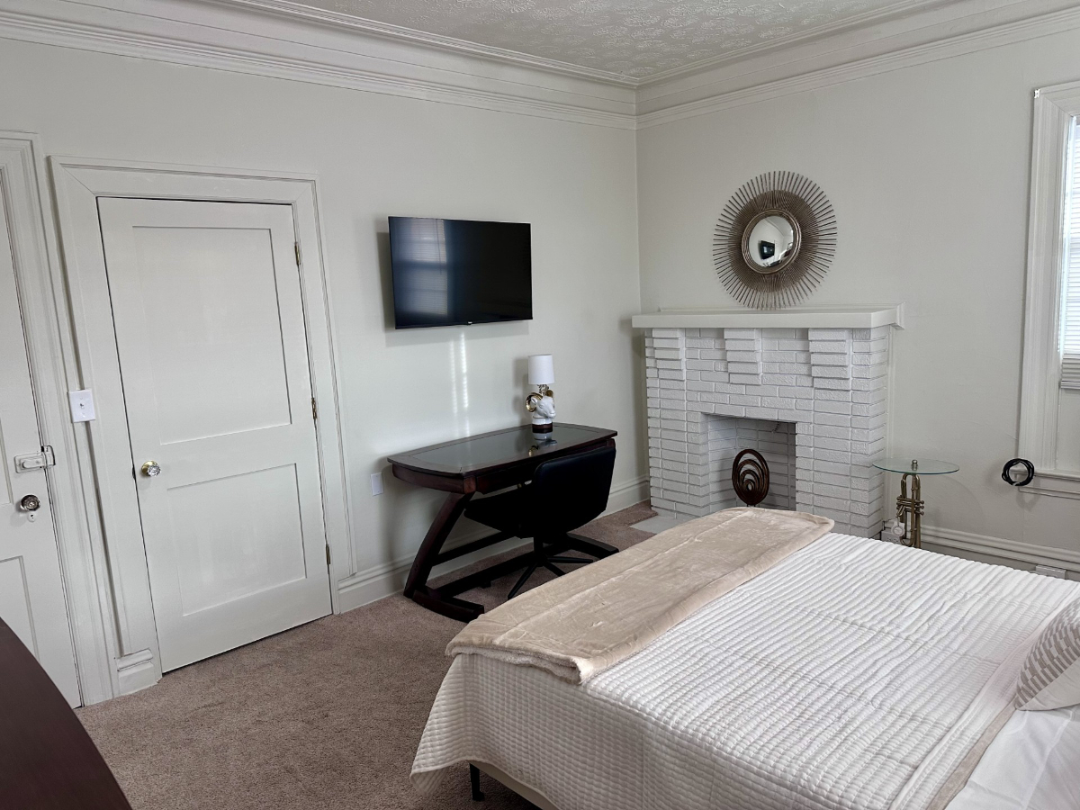 RITTER PARK - 1 BR , Nicely Decorated, Hamill Apts - Photo 10