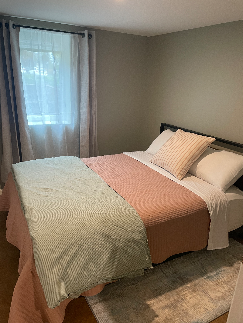 Full apartment, 1-bed/1-bath, 5 Mins from UVMMC, off street parking - Photo 7