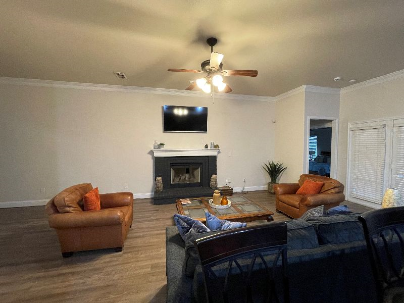 Raider Cove is a sweet little 3 bedroom, 2 bath close to the medical district - Photo 2