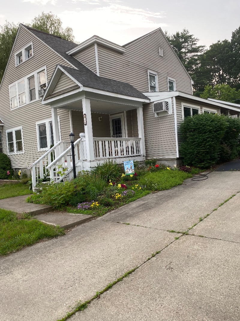 Townhome Located on Quiet Street in Mineville - Photo 4