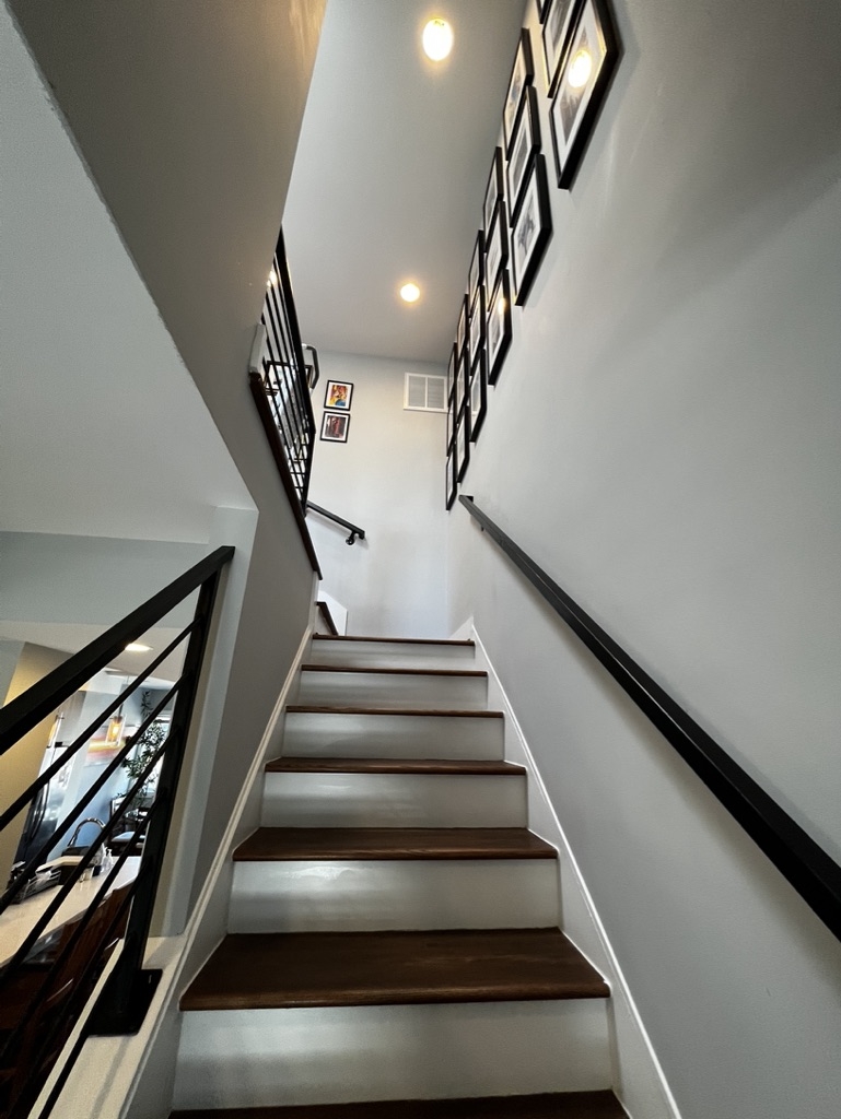 Young Professional Modern Housing in Capital Hill - Photo 7