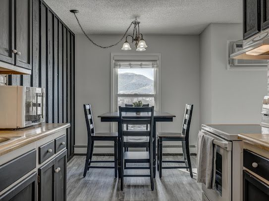 Updated Condo - Photo 10