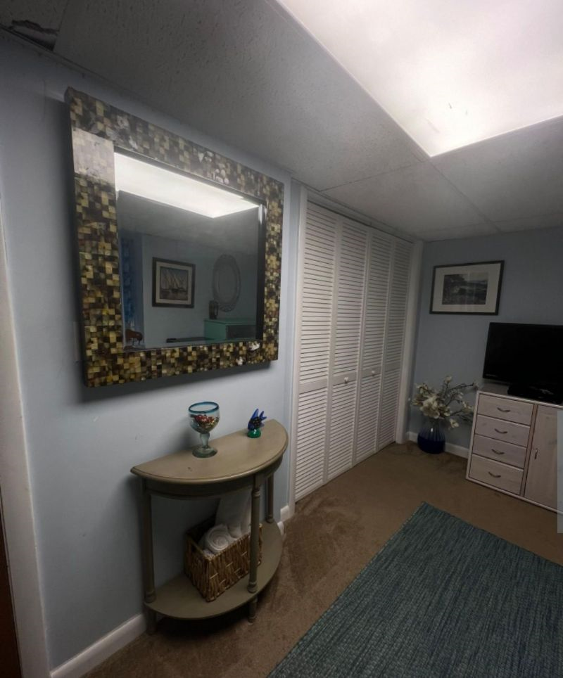 Bedroom For Rent - Photo 8