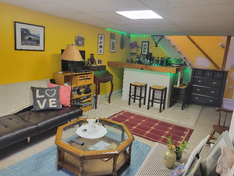 Bedroom For Rent - Photo 8