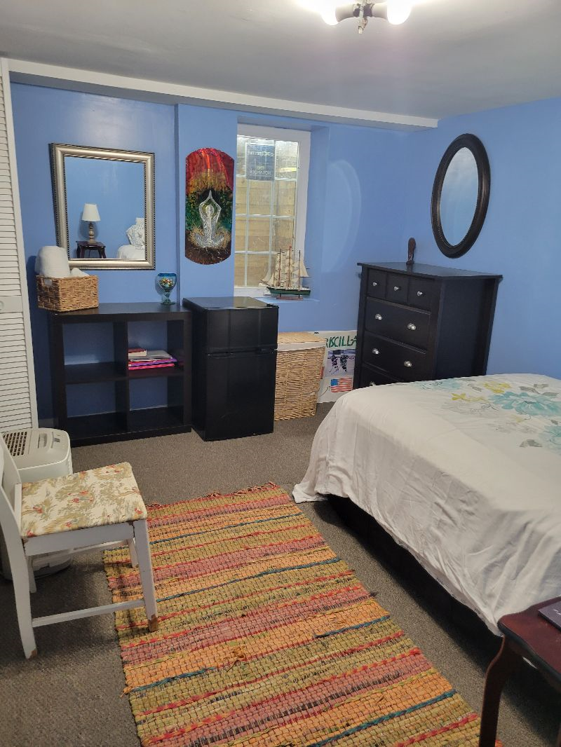 Bedroom For Rent - Photo 4